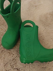 Crocs (1 foto / 2)