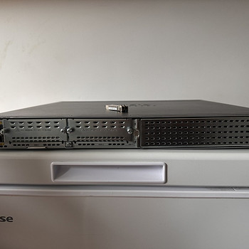 Cisco ISR4331 корпоративный маршрутизатор 80GB SDD
