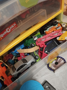 Треки и машины Hot Wheels (5 фото из 6)