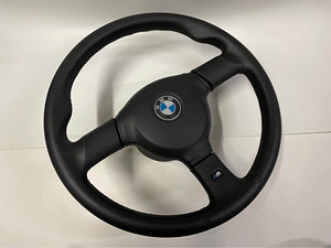 Руль M-Tech 2 для BMW, спортивный руль E34 E32 и т.д. (3 фото из 7)