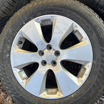 Subaru R17 valuveljed