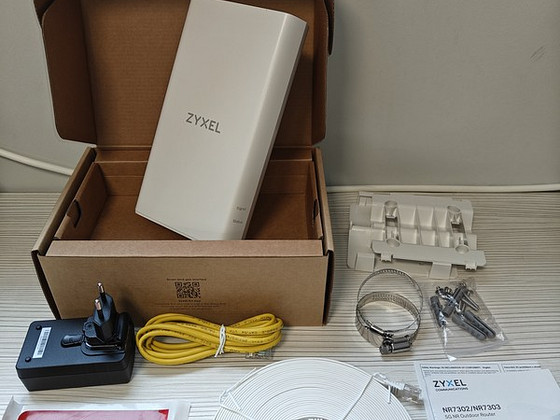 Zyxel 5G NR уличный маршрутизатор NR7302