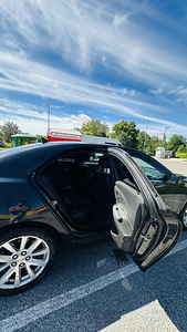 Chevrolet Malibu (12 фото из 13)