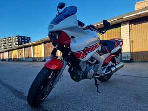 Yamaha TDM 850 4tx (3 foto / 8)