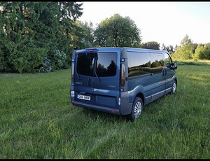 Renault (2 foto / 7)