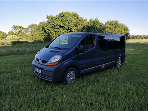 Renault (1 foto / 7)