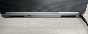 Ноутбук Dell Precision 7520 (5 фото из 7)