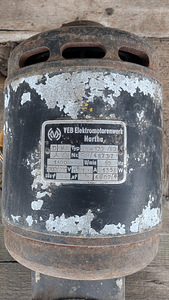 ЭЛЕКТРОДВИГАТЕЛЬ 135W (1 фото из 1)