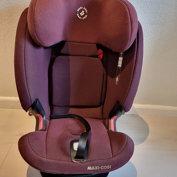 Автокресло Maxi Cosi Titan Pro 9-36 кг Isofix