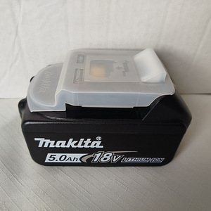 Makita aku (8 foto / 8)