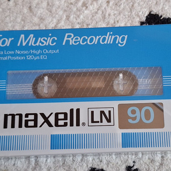 MAXELL LN 1982