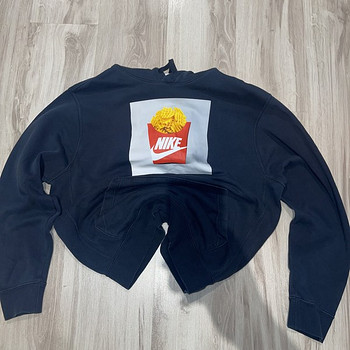Nike L