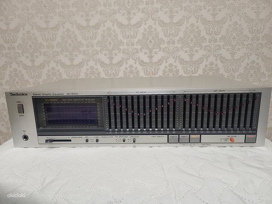 СТЕРЕО ГРАФИЧЕСКИЙ ЭКВАЛАЙЗЕР Technics SH-8055