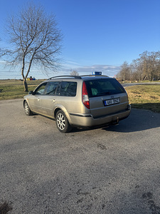 Ford Mondeo (4 фото из 12)