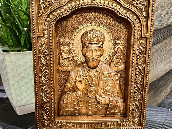 Nikolaus Imeline ikoon tammepuust