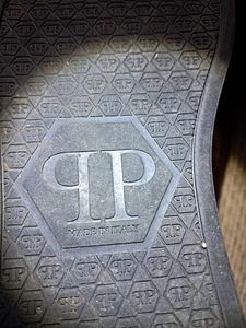 Кроссовки Philippe Plein (6 фото из 6)