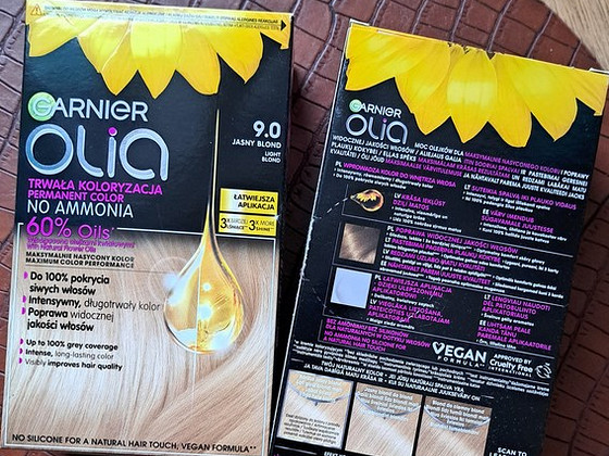 Juukse värv Garnier Olia 9.0