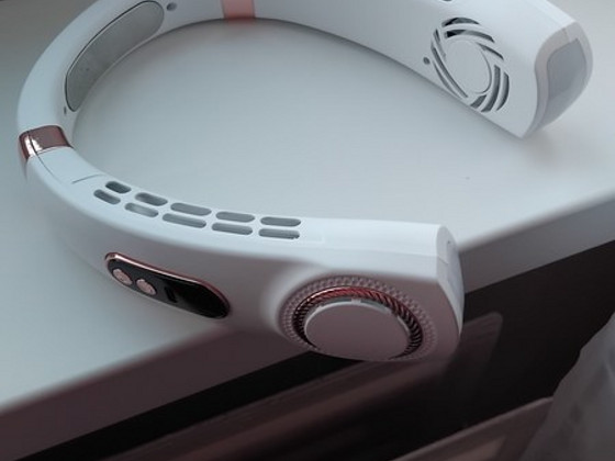 Kaelale kantav mini ventilaator