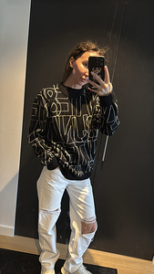 Свитер Hm (2 фото из 3)