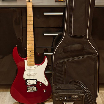 Комплект электрогитары Yamaha Pacifica
