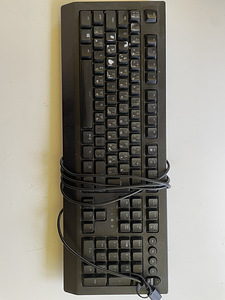 Razer Cynosa V2 (1 фото из 1)