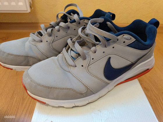 Meeste Nike tossud