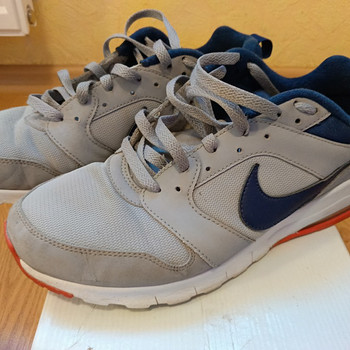 Meeste Nike tossud