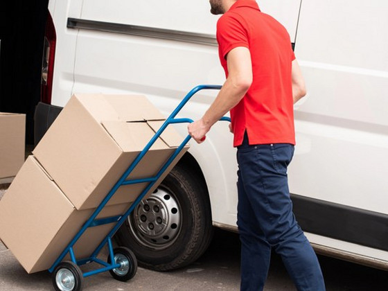 Vajalik mööbli ja kontoritarvete transport