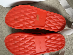 Шлепанцы Jimmy Choo (4 фото из 4)