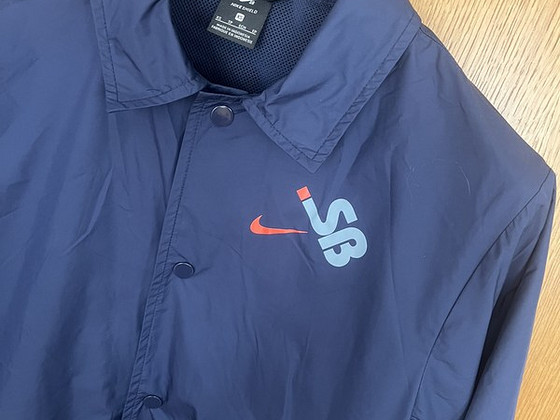Nike tuulejope meestele, suurus XS