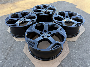 20" оригинальные диски Land Rover 5x120 (новые) (2 фото из 9)