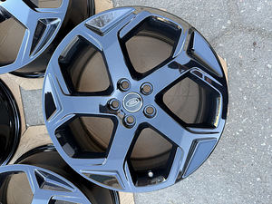 20" оригинальные диски Land Rover 5x120 (новые) (6 фото из 9)