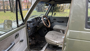 Mitsubishi Pajero 3-ukseline (lühi kere) (10 foto / 10)