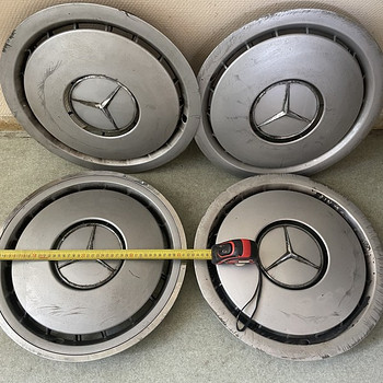 MB W124 originaal ilukilbid 16"