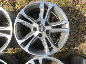Диски Ford Mustang R17 5x114.3 (4 фото из 7)