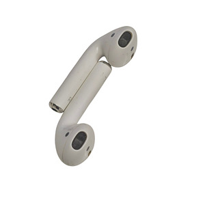 Беспроводные наушники Apple AirPods 1gen (2 фото из 6)