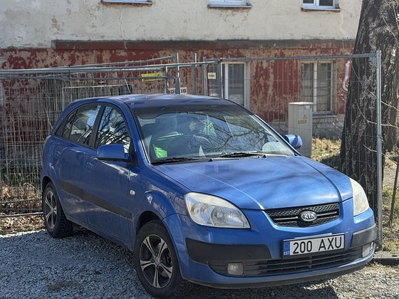 Kia Rio auto rentimine