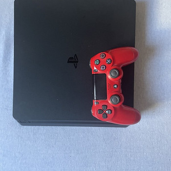 Müün PS4 slim 1TB + 17 mängu