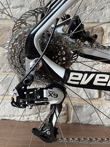 EVEREST TWENTY9 (8 фото из 8)