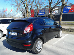 Продается Ford Fiesta (1 фото из 4)