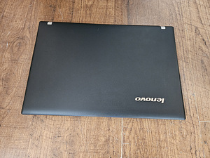 Lenovo THINKPAD E50-80 (2 фото из 4)