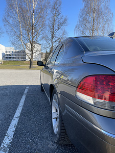 BMW 730 (4 фото из 10)