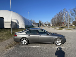 BMW 730 (5 фото из 10)