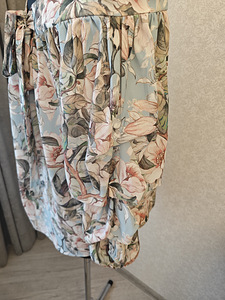 Блузка р. М (2 фото из 5)