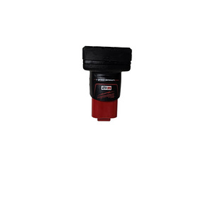 Аккумулятор Milwaukee M12 4,0Ач (4 фото из 5)