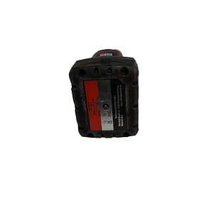 Аккумулятор Milwaukee M12 4,0Ач (5 фото из 5)