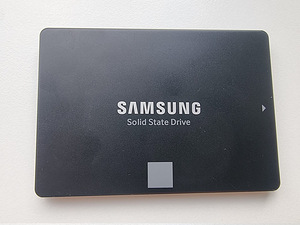 External drives for sale – Samsung / Seagate (2 foto / 7)