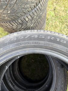 Pirelli Cinturato 245/45R18 (2 фото из 2)