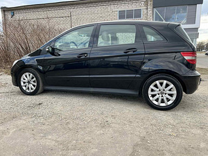 MERCEDES-BENZ B 180 CDI (4 фото из 10)