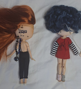 2 Blythe dolls (one custom) (2 foto / 3)